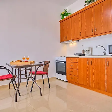 Apartamento Stacys Near Sidari